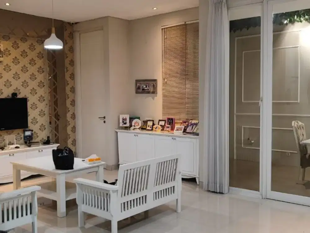 rumah pakuwon city  Malibu palmbeach dkt san antonio dan imperial beach