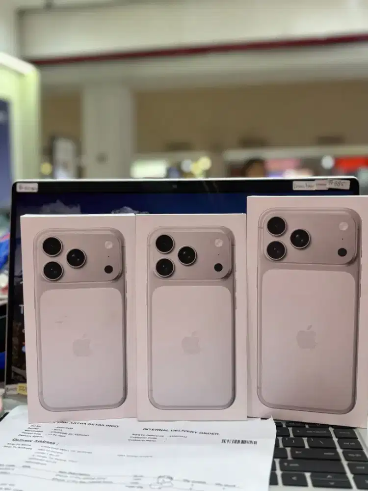 PROMO CICILAN IP 17 PRO