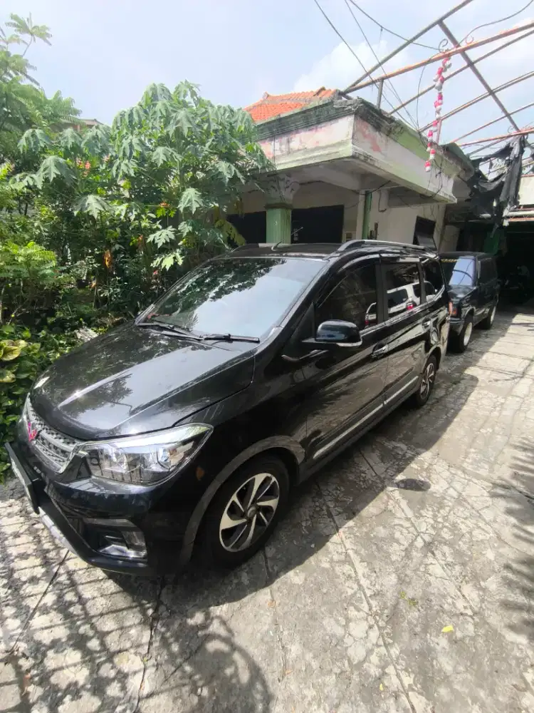Jual Wuling Confero S Lux+, low KM