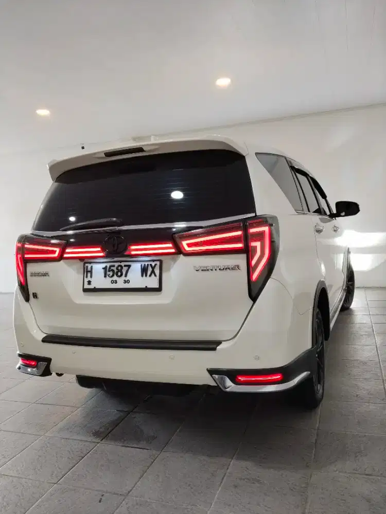 Venturer 2017 diesel at KM 60rb antik