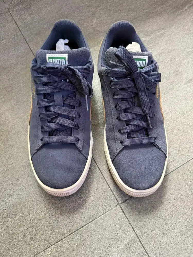 Sepatu puma suede