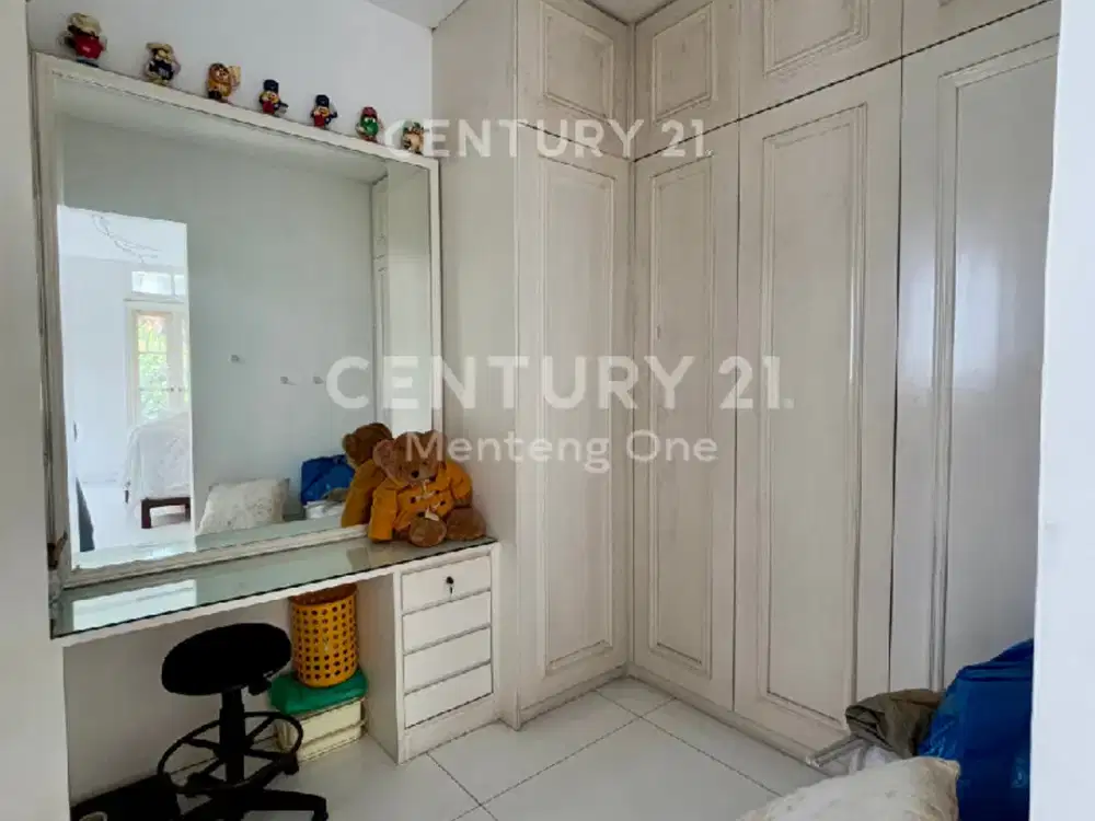 Rumah 2 Lt Di Jl Kudus Menteng Jakarta Pusat