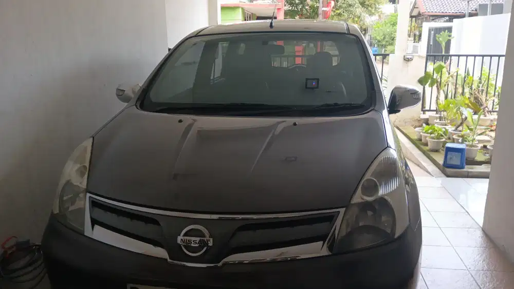 Nissan Grand livina 2011 Bensin