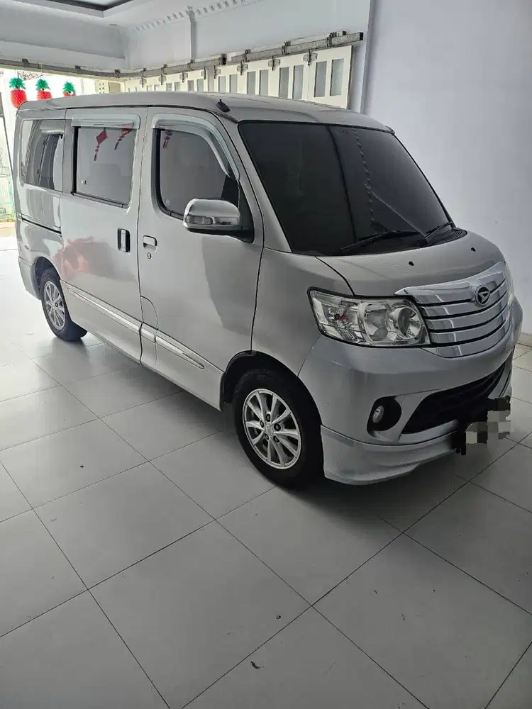 DAIHATSU LUXIO 1.5 X AT MATIC 2019