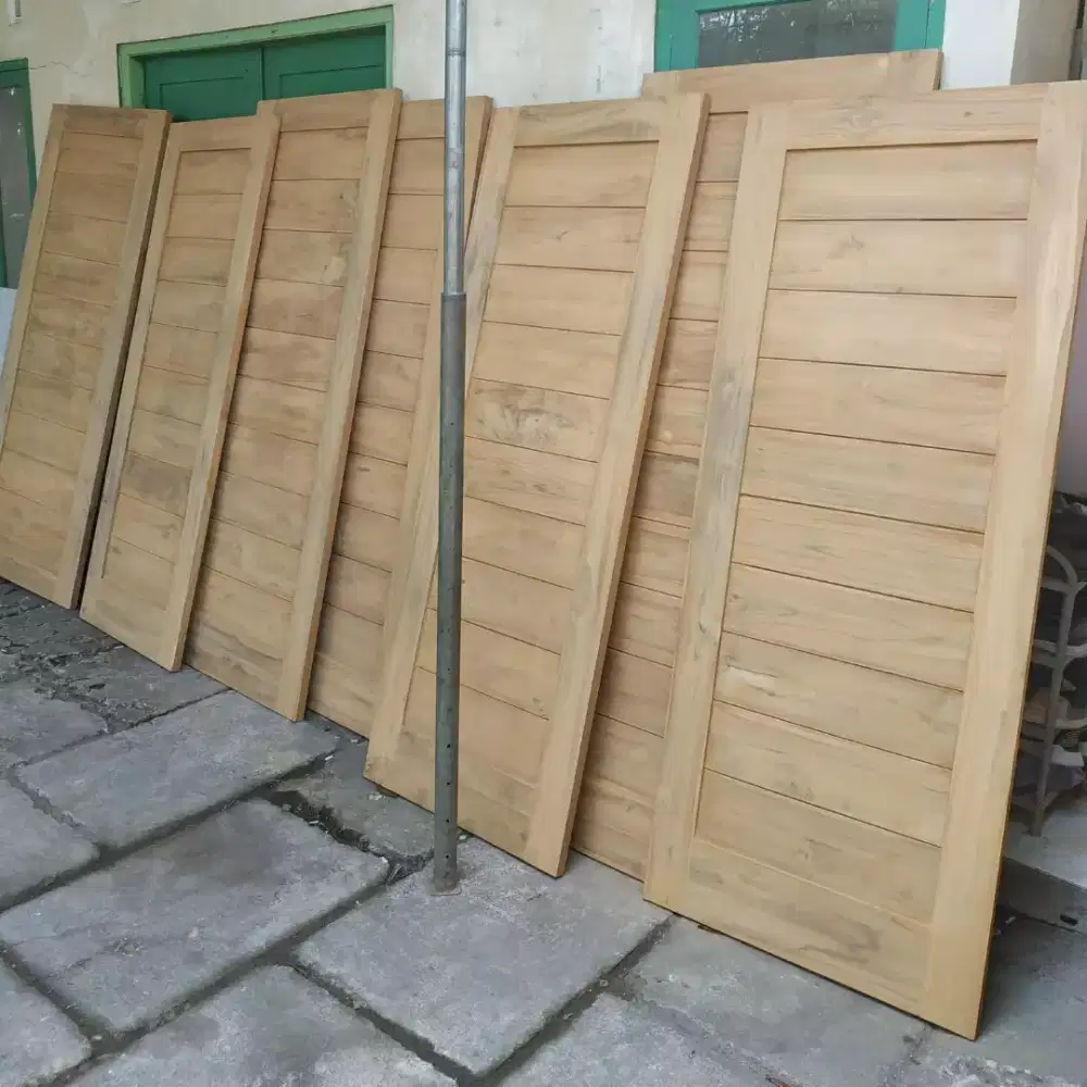 Daun pintu kayu jati