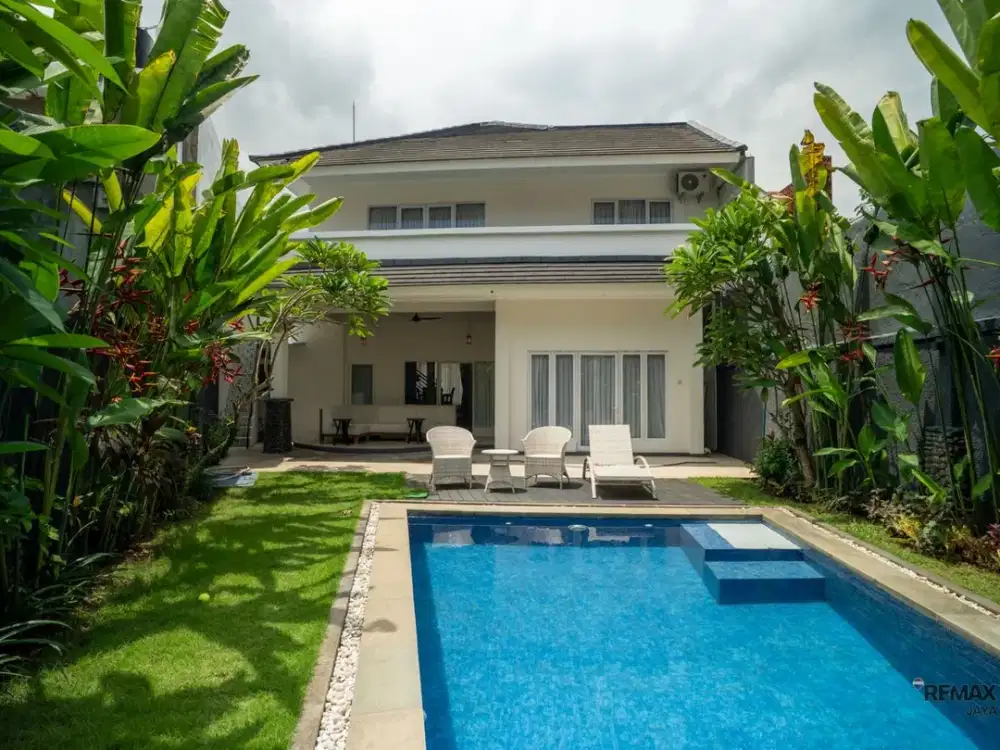 Villa Mewah 4 Kamar Tidur Disewakan, di Kesiman Kertalangu Area