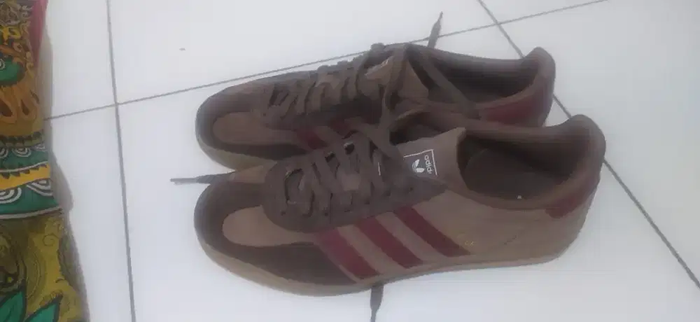 Jual sepatu second minus no box