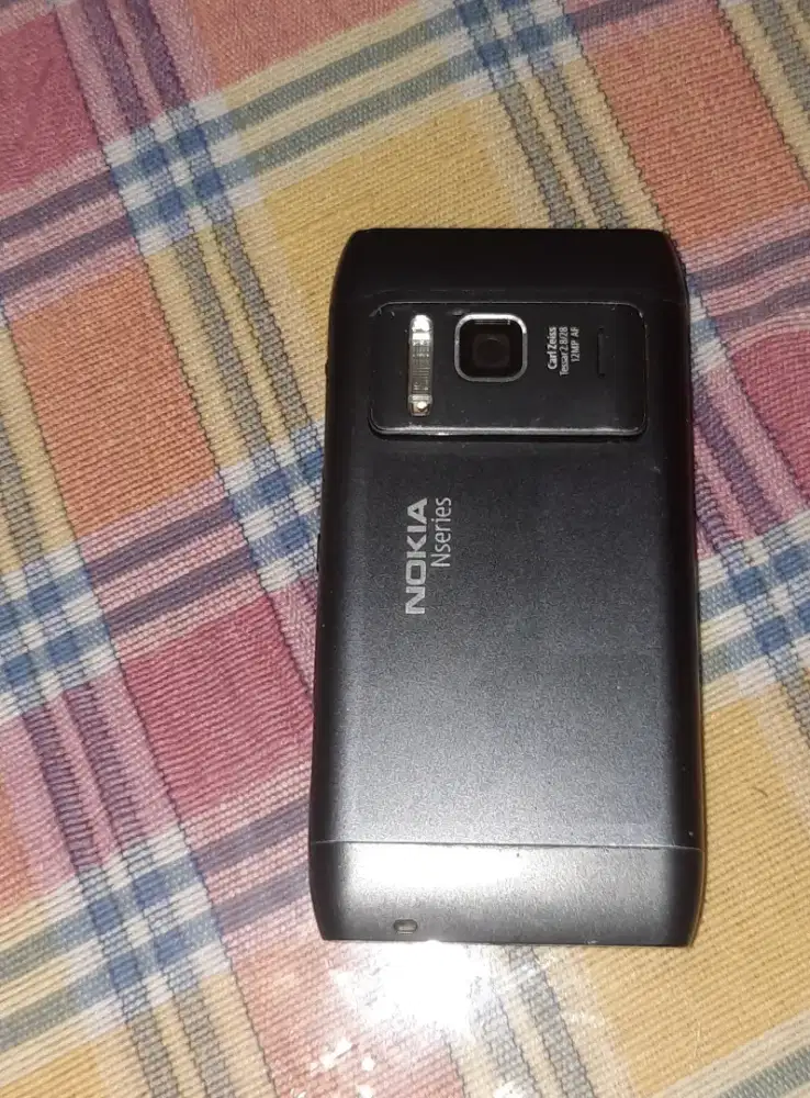 Nokia N8 touchscreen