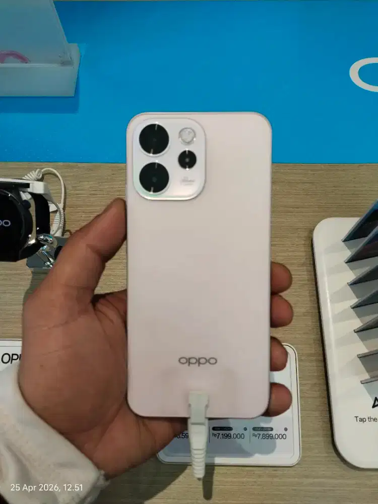 Oppo Reno 15F 5G, Cicilan 0% tanpa DP, Syarat cukup KTP saja