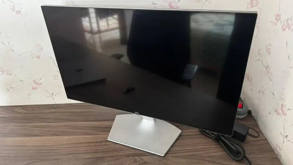 Dell Monitor 24 (S2419H)