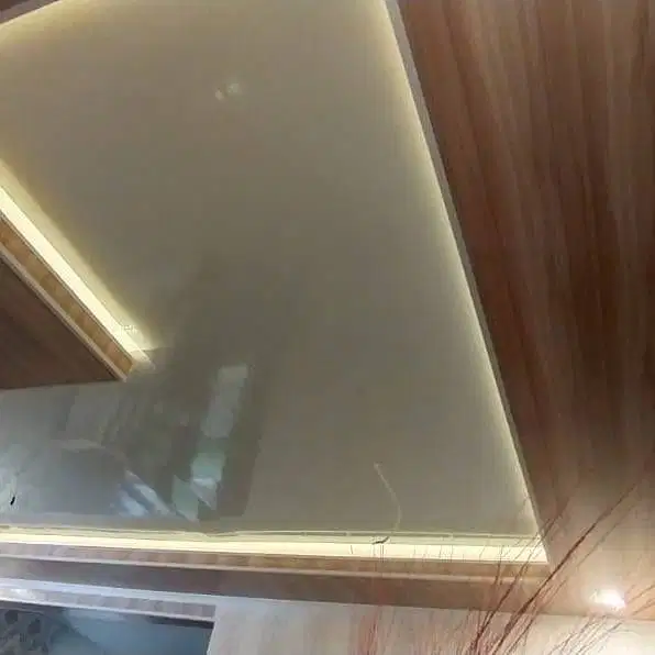 Wall Moulding Sekat Plafon Partisi PVC GRC Gypsum Jasa Tukang Pasang