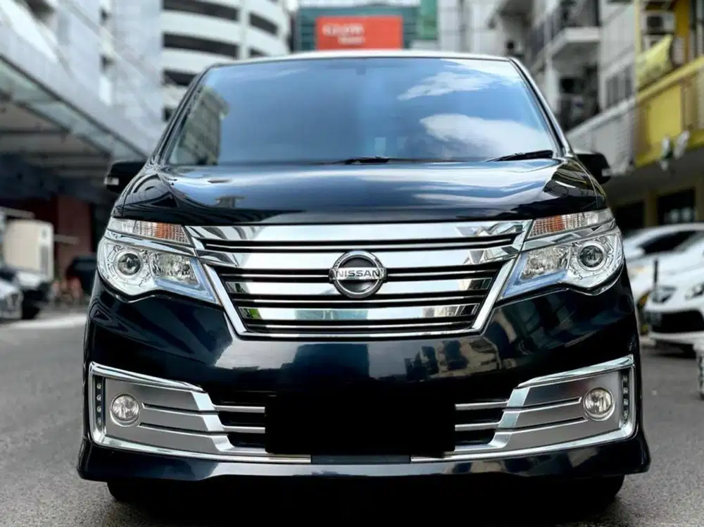 NISSAN SERENA 2.0 HWS AUTECH AT 2016 HITAM