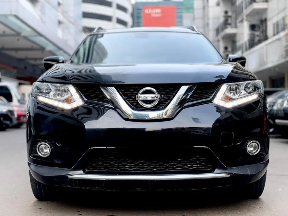 NISSAN X-TRAIL 2.5 AT 2017 HITAM