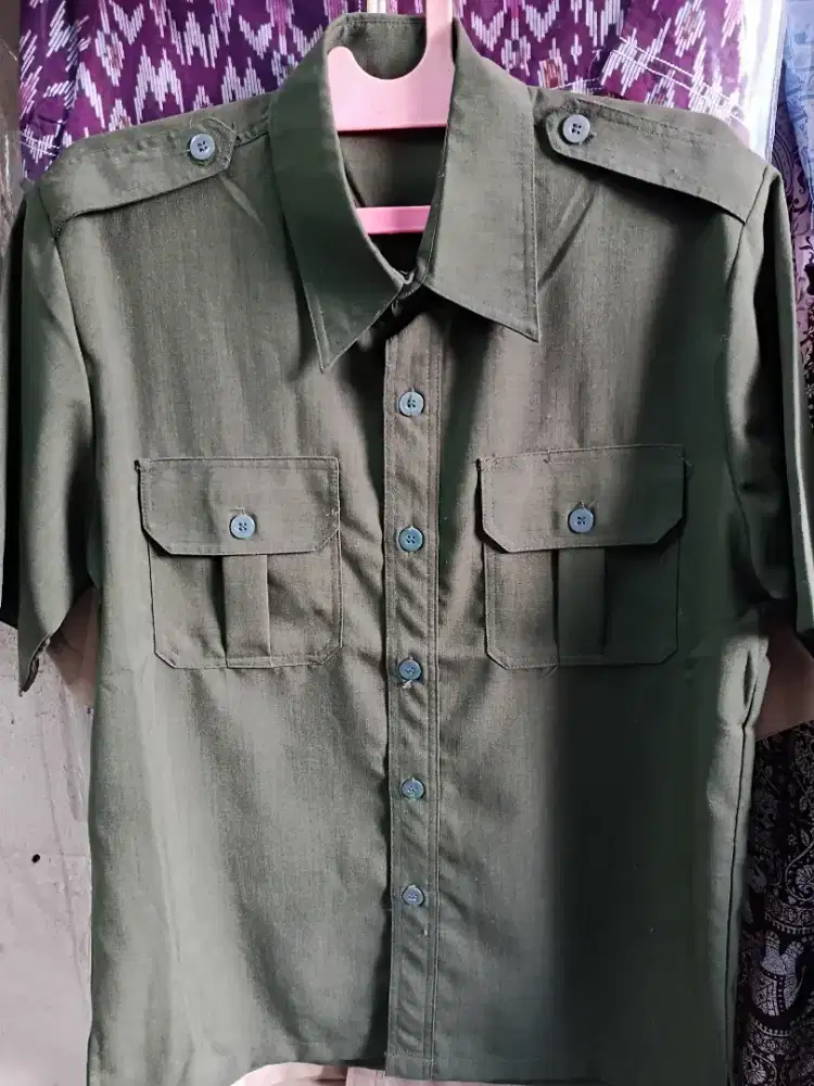 Kemeja kantor / kemeja PNS