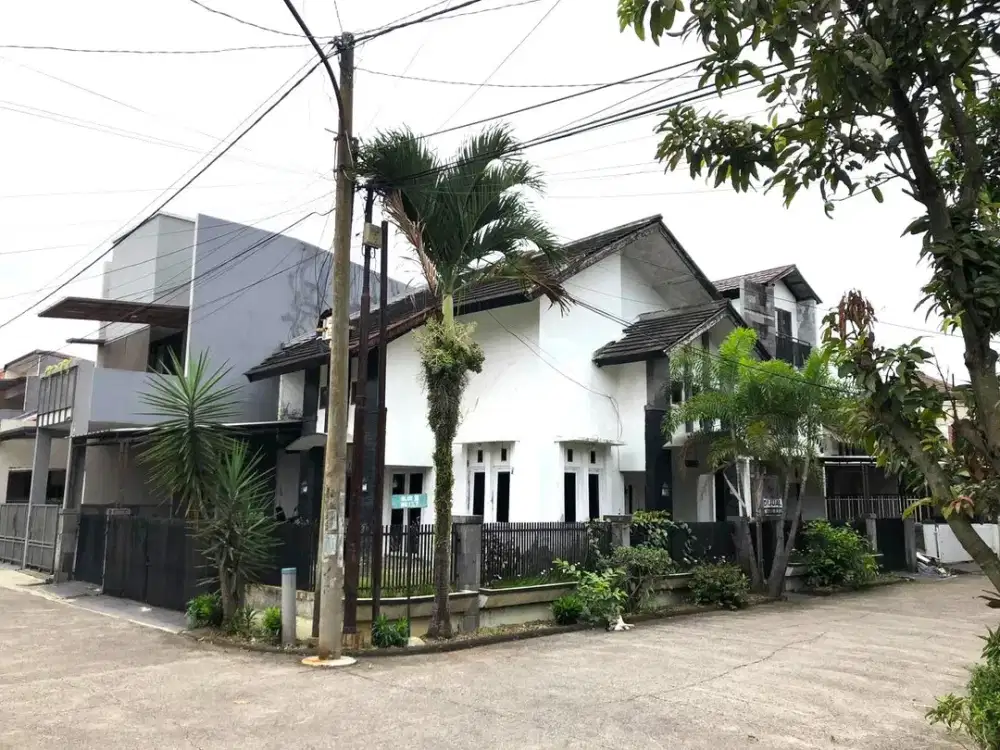 Rumah Bagus Komplek Persada Margahayu Raya Rancabolang Kota Bandung