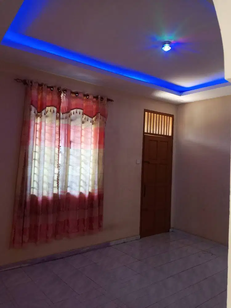 Dijual rumah tiban McDermott full renovasi dekat pasar tiban center