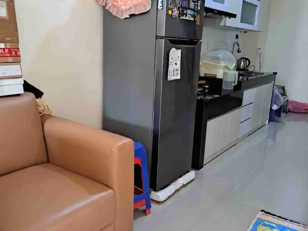 Rumah Taman Ratu Siap Huni 3 Lantai Lokasi Strategis Dekat Kemana Mana