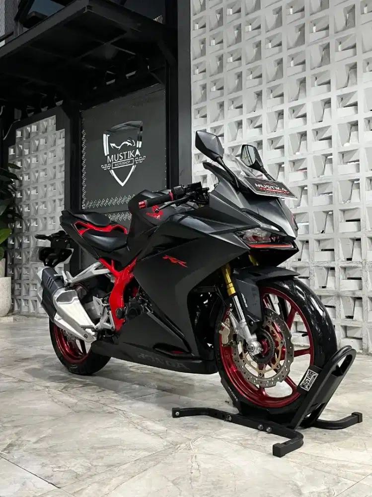 Honda CBR 250RR ABS 2019. N Malkot. DANNY Mustika Motoshop Sulfat
