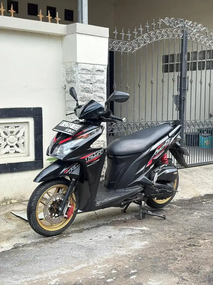 HONDA VARIO 125 KZR 2014 PAJAK HIDUP