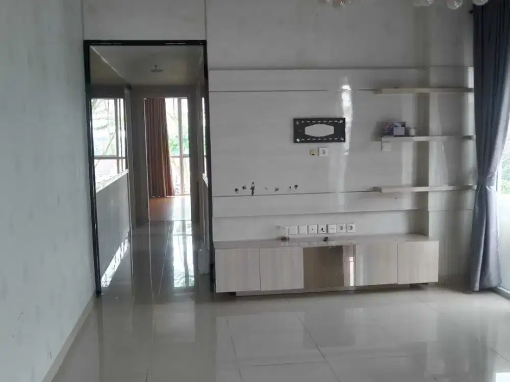 Dijual Hunian Rainbow Springs Condovillas, Type 3 BR di Gading Serpong, Tangerang