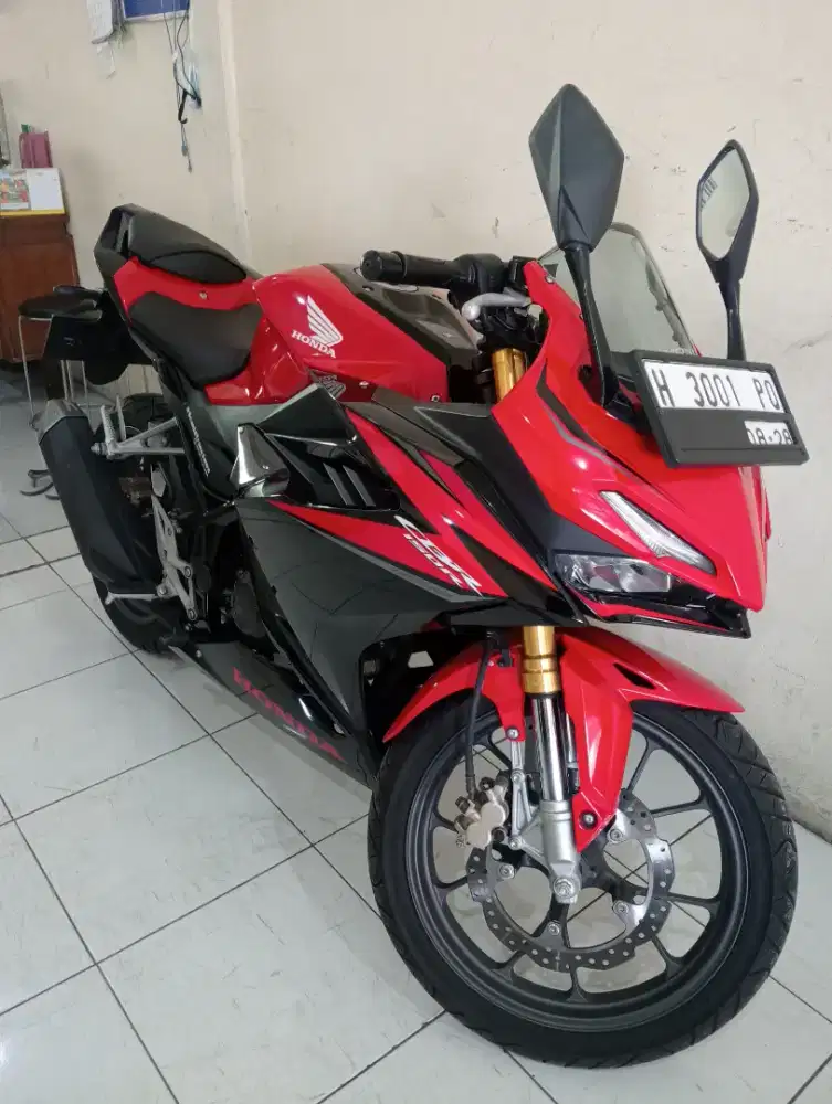 HONDA CBR 150R 2023