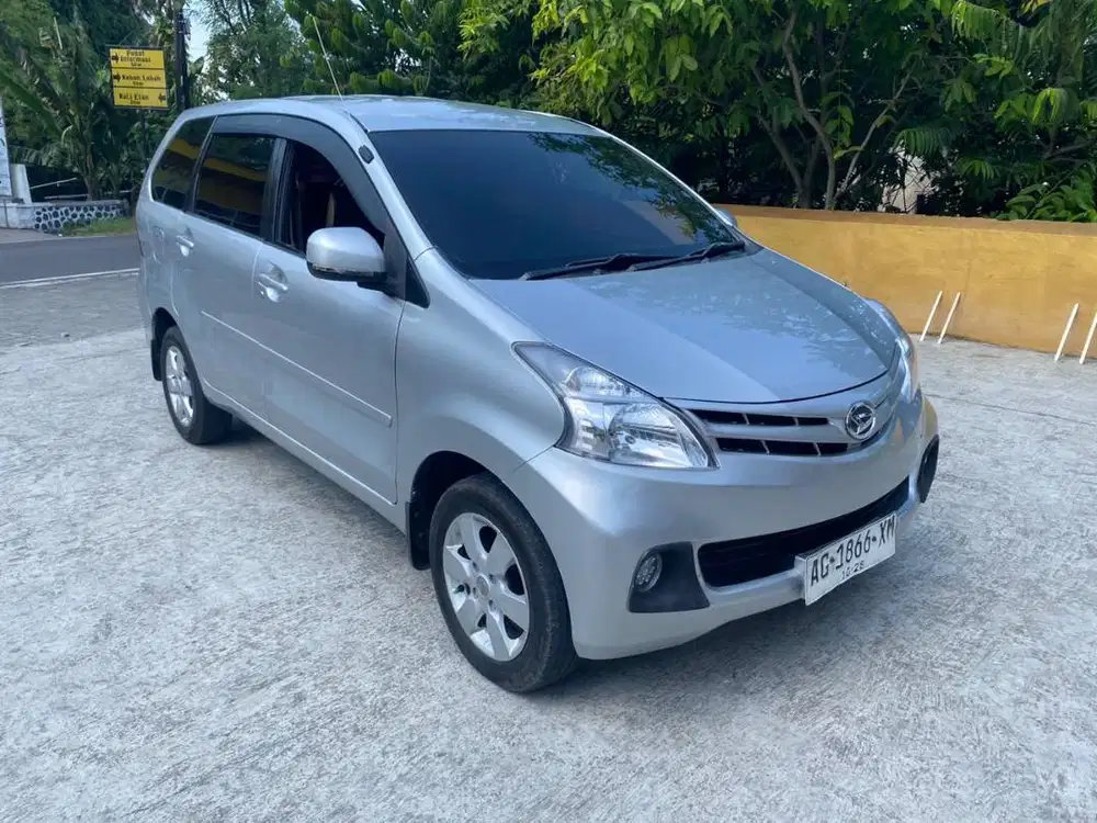 Daihatsu Xenia M 1.0 plat AG 2012 Zen mobil bekas sekoto kediri