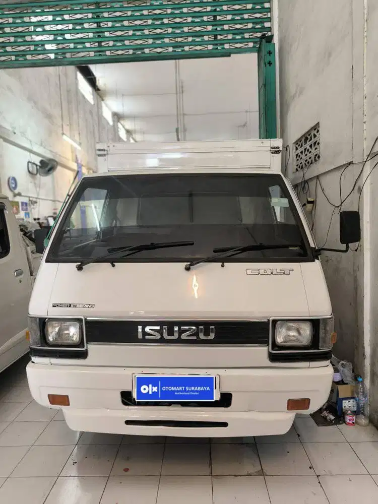 ISIZU 2015 BISON BOX 2.5 M/T PUTIH MURAH OTOMART 286 KENJERAN