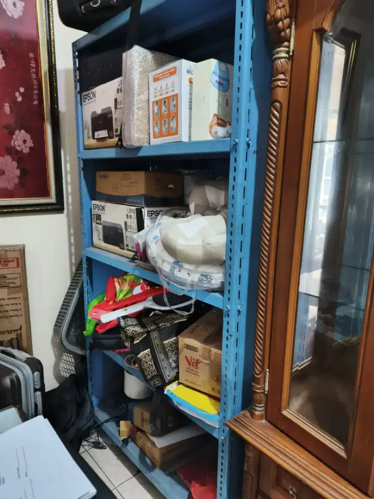 L mari Besi Biru ukuran P = 101 cm, L = 43 cm, T = 199 cm