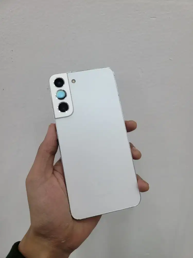 Samsung S22 Plus 8/128 GB Fullset mines