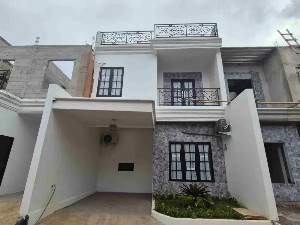 Rumah Mewah 3 Lantai Termurah dekat Tol Cibubur Dan LRT Harjamukti