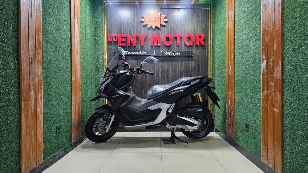 UD ENY MOTOR-HONDA ADV 160 ABS 2025