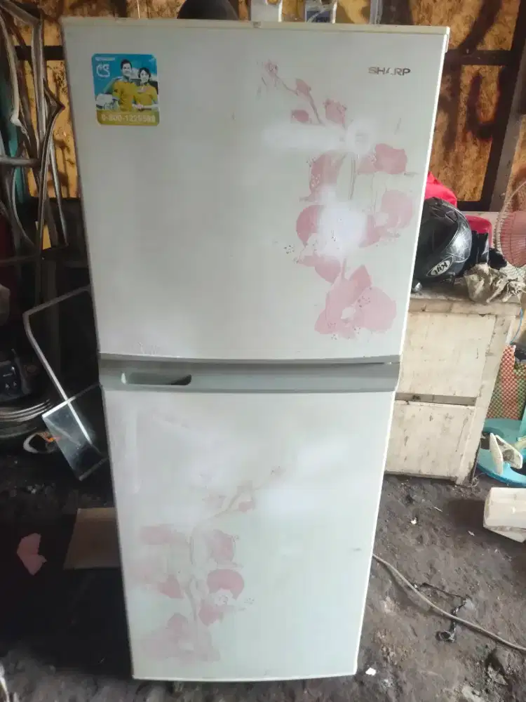 Kulkas SHARP 2 pintu