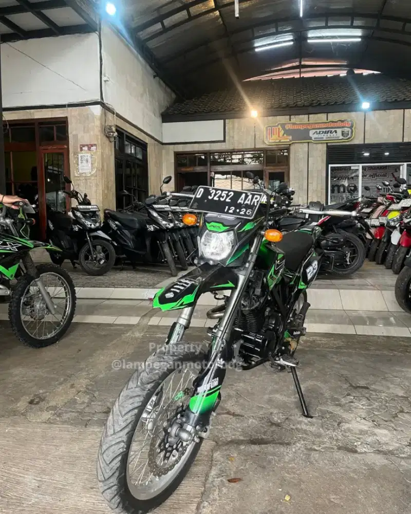 Kawasaki Dtraker 150 2016
