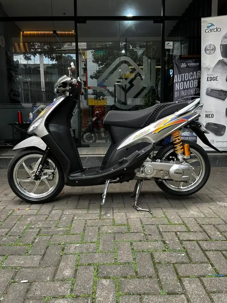 Dijual Yamaha Mio Sporty Silver Tahun 2007 asli