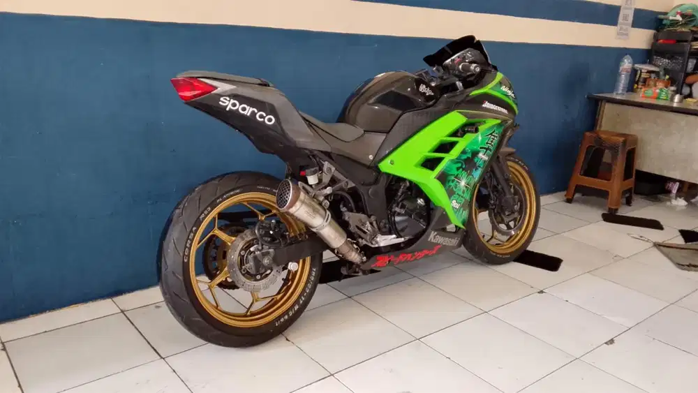 # forsale Kawasaki ninja fi 2016 gres orisinil siap pakai