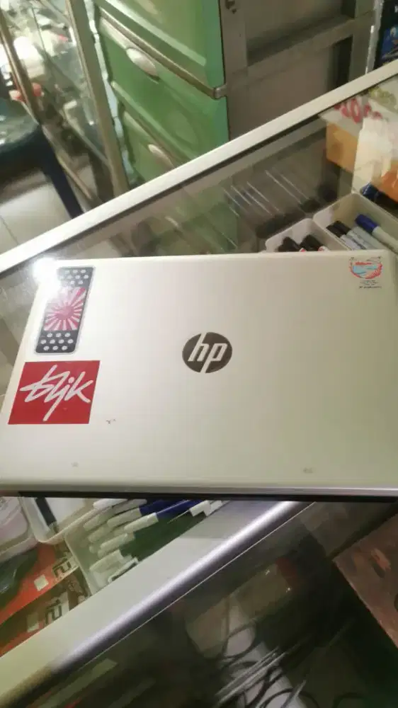Laptop spek mantap jual cepet