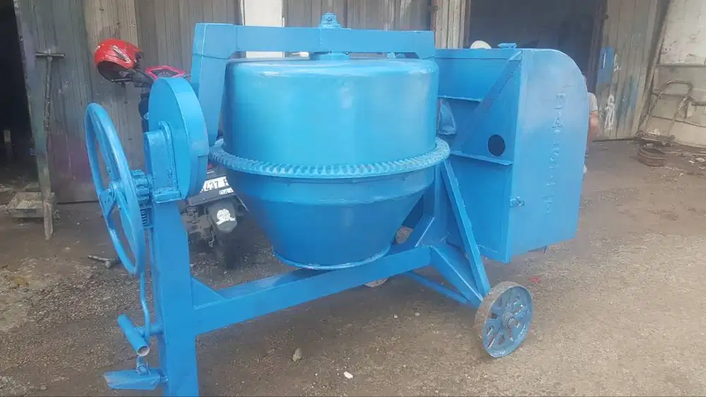 Jual Mesin Mixer Cor Beton Daisuke Kondisi Siap Kerja
