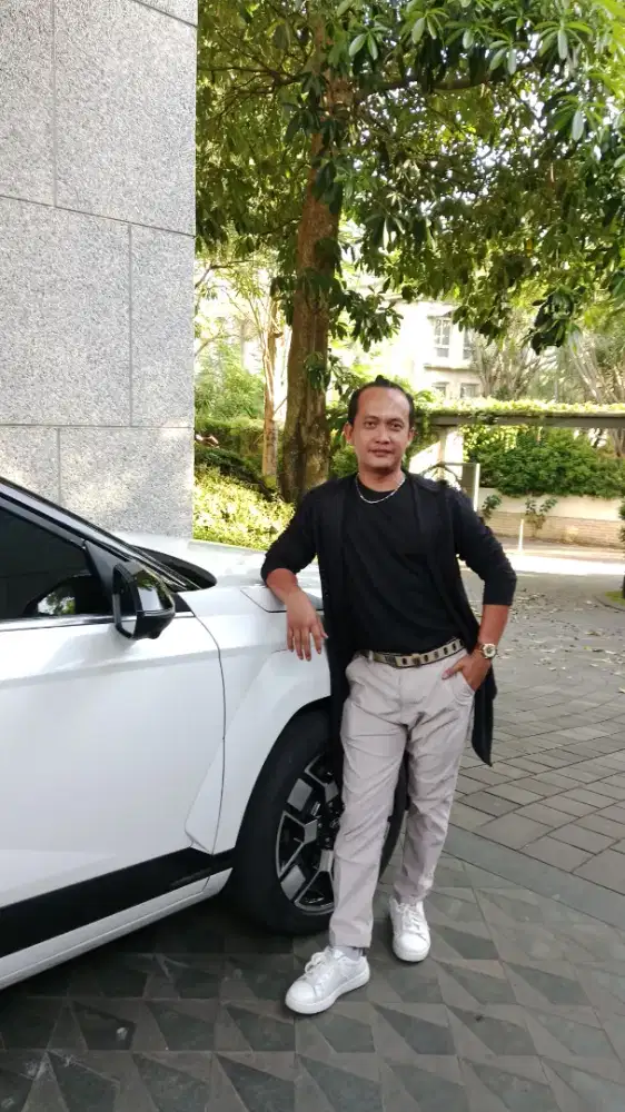 Cari pekerjaan supir pribadi