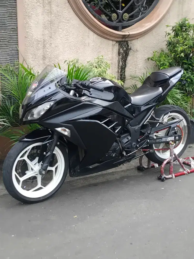 KAWASAKI NINJA 250 FI TT BT TUKAR TAMBAH BARTER