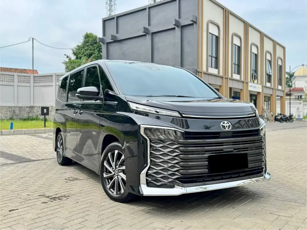 (KM 3 RIBU) Toyota ALL NEW VOXY TSS Hitam 2025 BATAL PAKAI GRESS