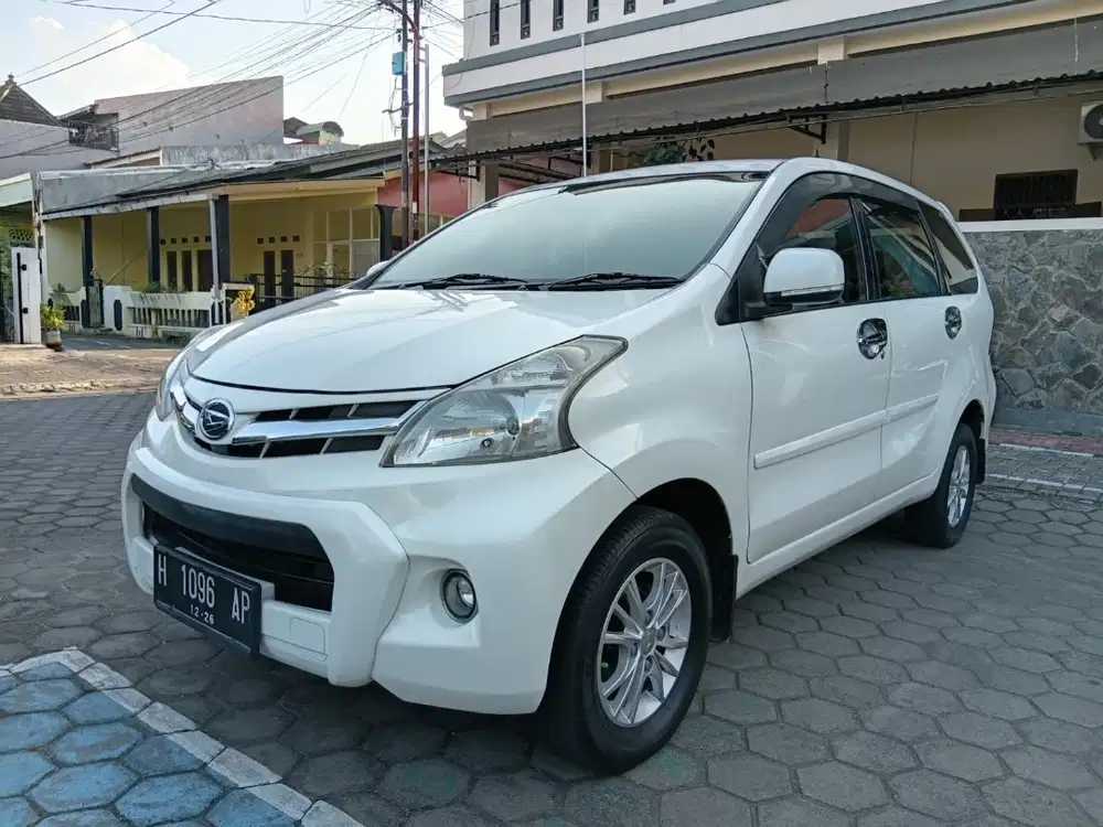 Daihatsu Xenia Tahun 2012 Matic Km 90-100 Kapasitas Mesin 1300