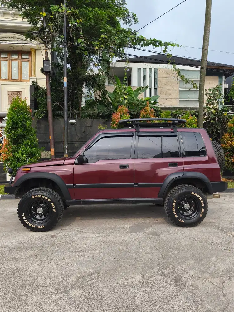 Suzuki Escudo 1.5 Manual 1995 Full Variasi