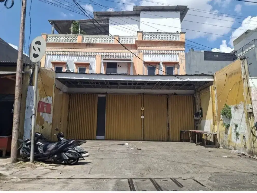 Di Jual / Sewakan Roko Gandeng 3 di Jalan Kemanggisan Raya Jakarta Barat