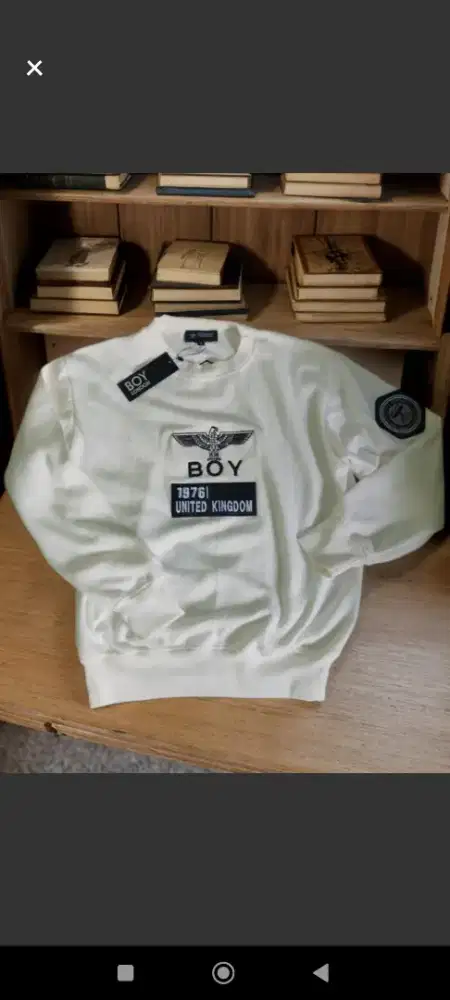 Kaos Sweater BOY LONDON putih