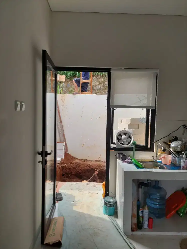 Kusen Jendela Pintu Kaca Aluminium