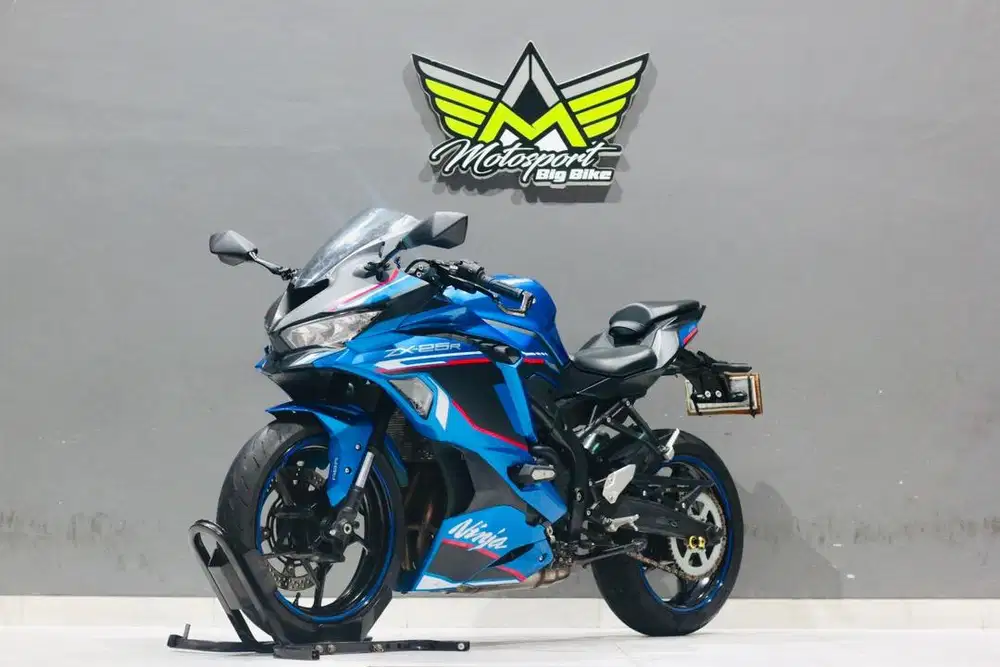 Kawasaki zx25R ABS 2023 mulus Benelli bn600 er6n vulcan 650