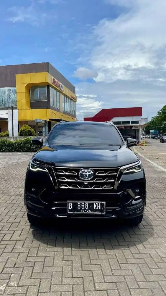 TOYOTA FORTUNER 2.4 GR AT 2021 HITAM PROMO MURAH