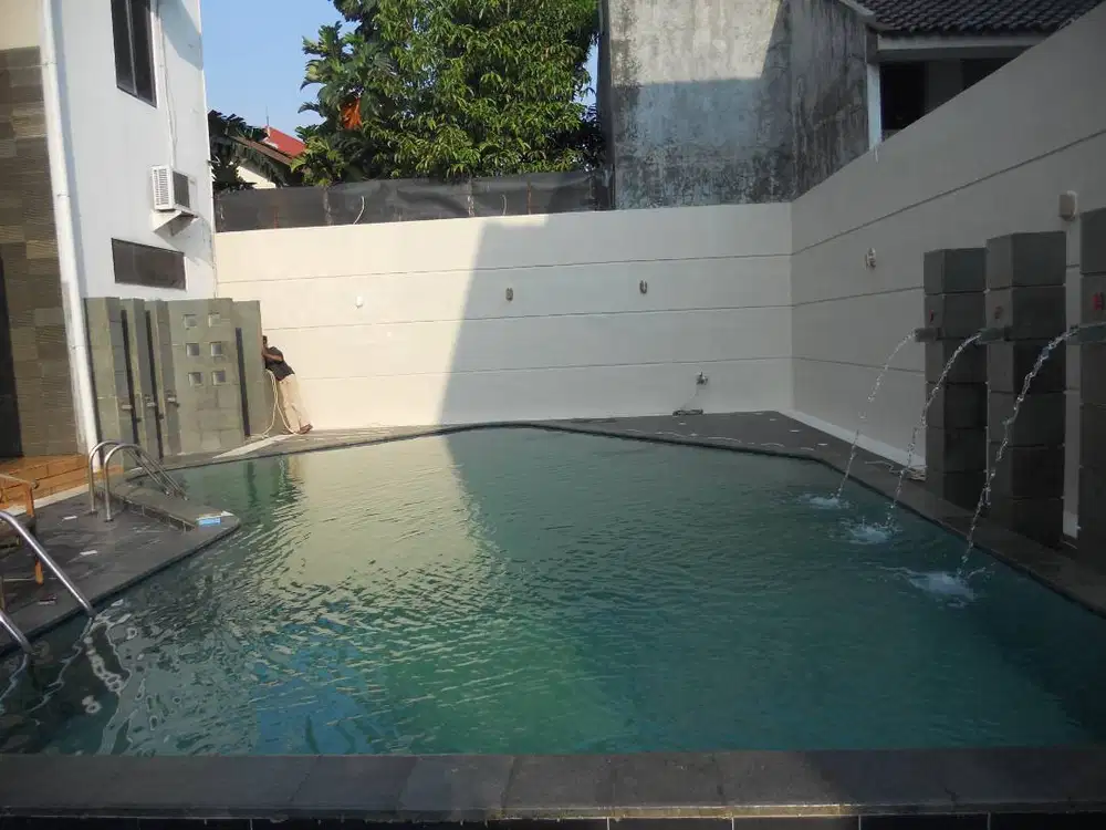 TUKANG RENOVASI KOLAM RENANG