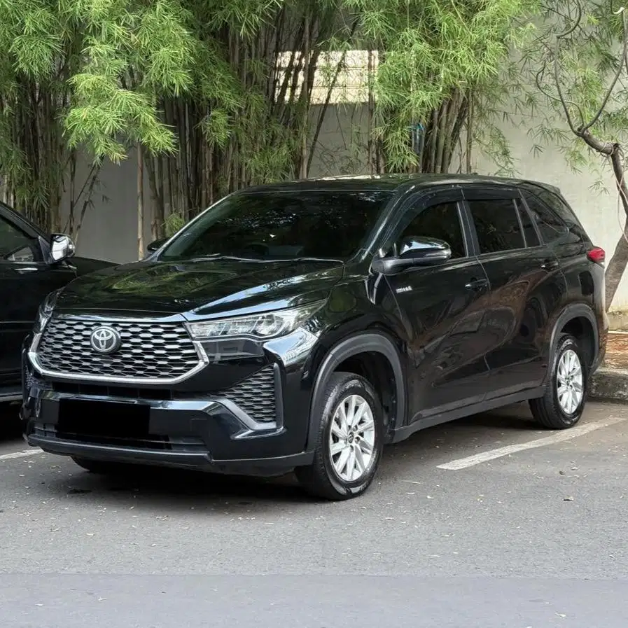 (CASH) Toyota Innova Zenix Hybrid 2024