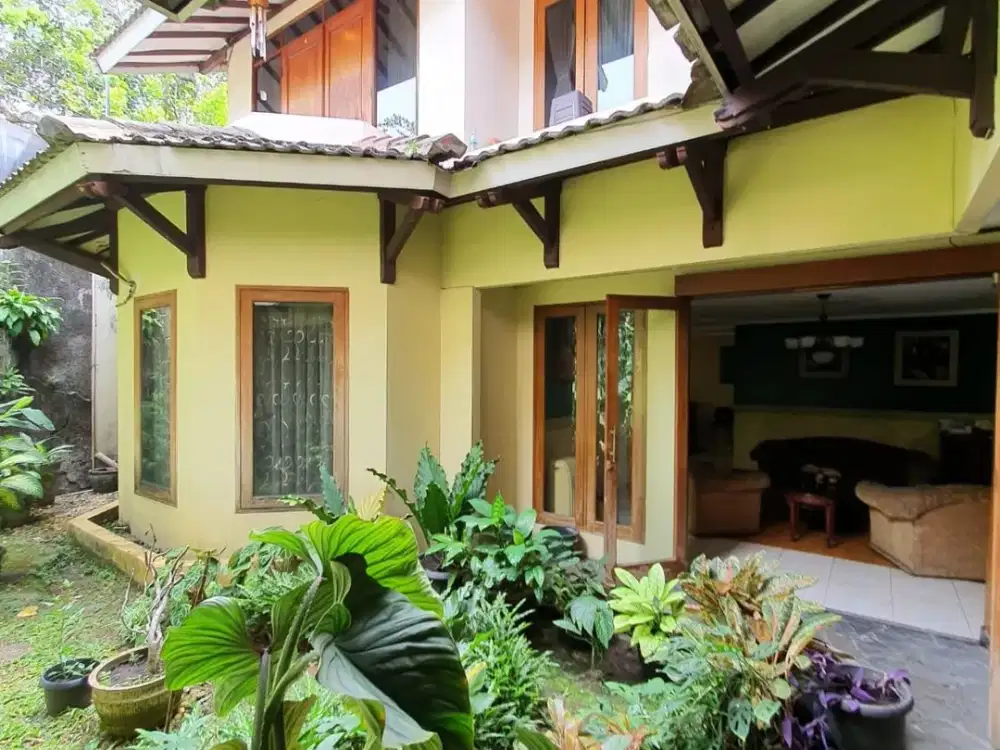 Dijual Rumah Cantik di Cilandak Jakarta Selatan